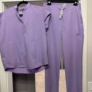 Figs Lavender Dew Scrub Set